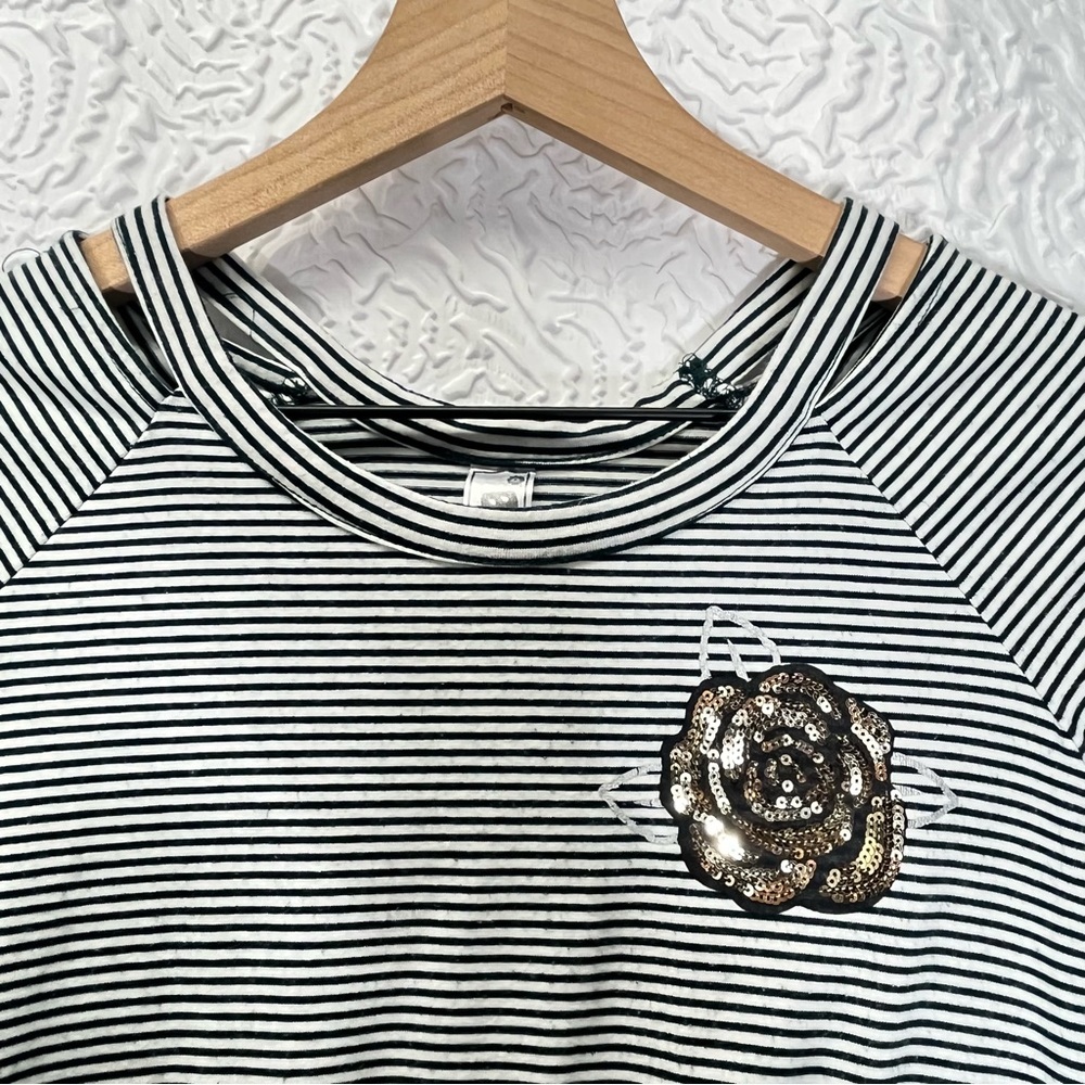 Beautees Rose Sequin Split Collar Striped Tee